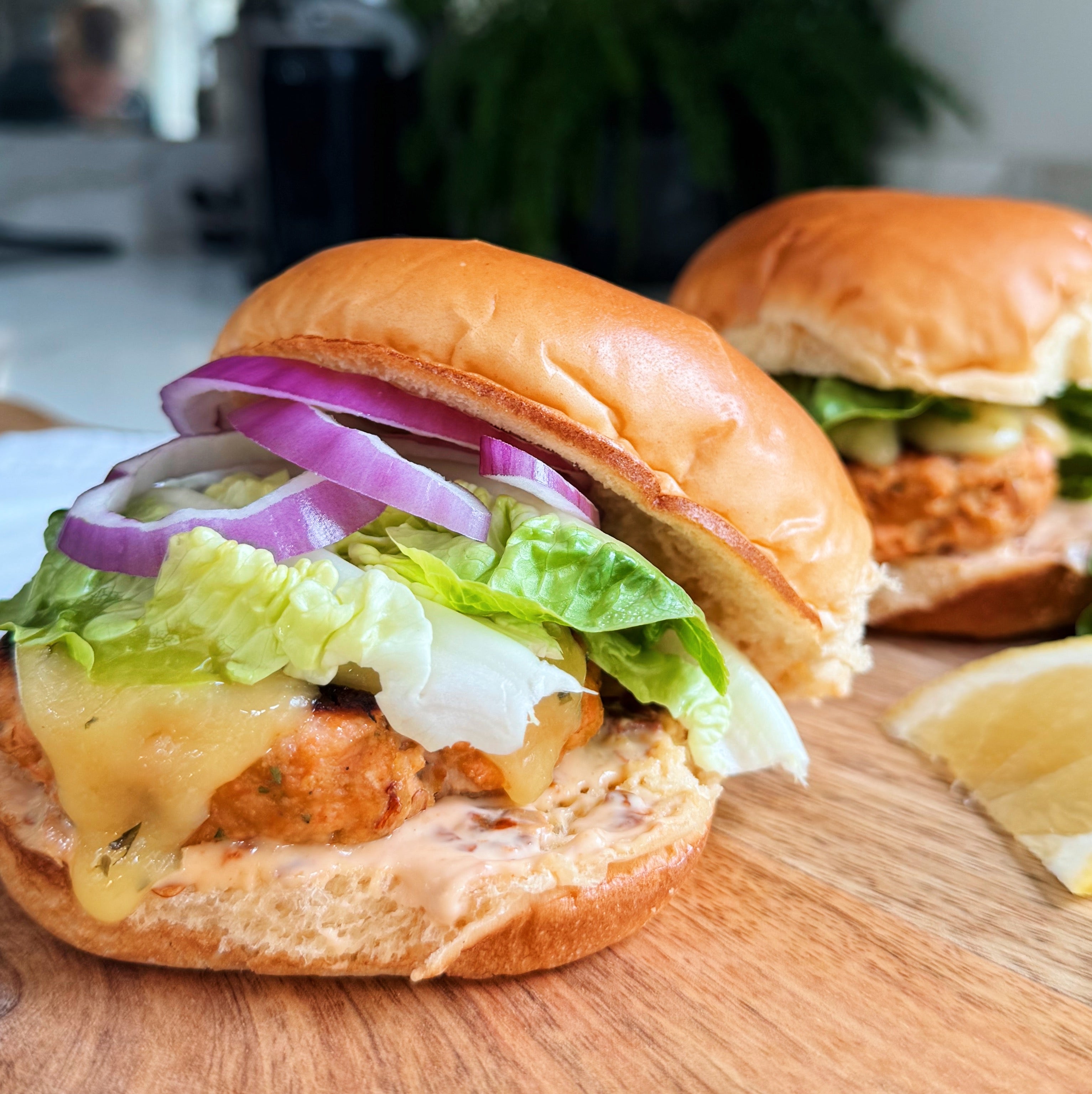 Easy Chipotle Salmon Burgers – Premier Catch