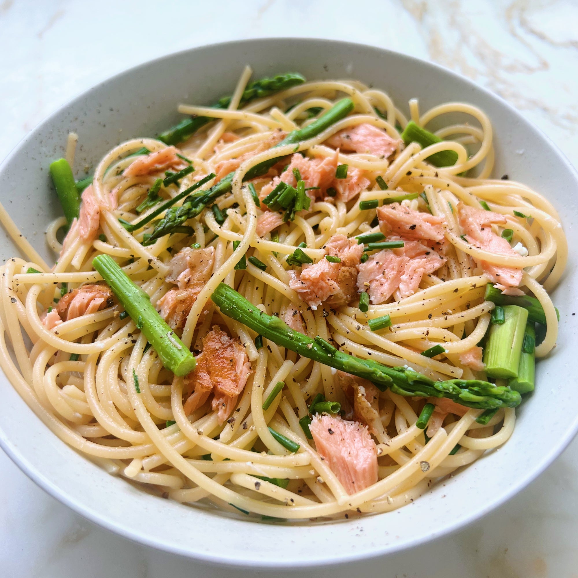 Smoked Salmon and Asparagus Spaghetti