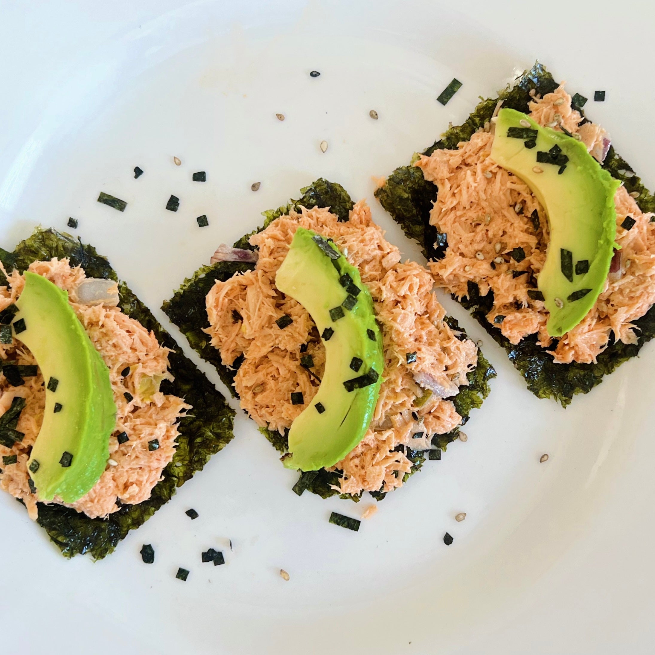 Spicy Tuna \u0026 Avocado Sushi Bites – Premier Catch, image size:2190x2190