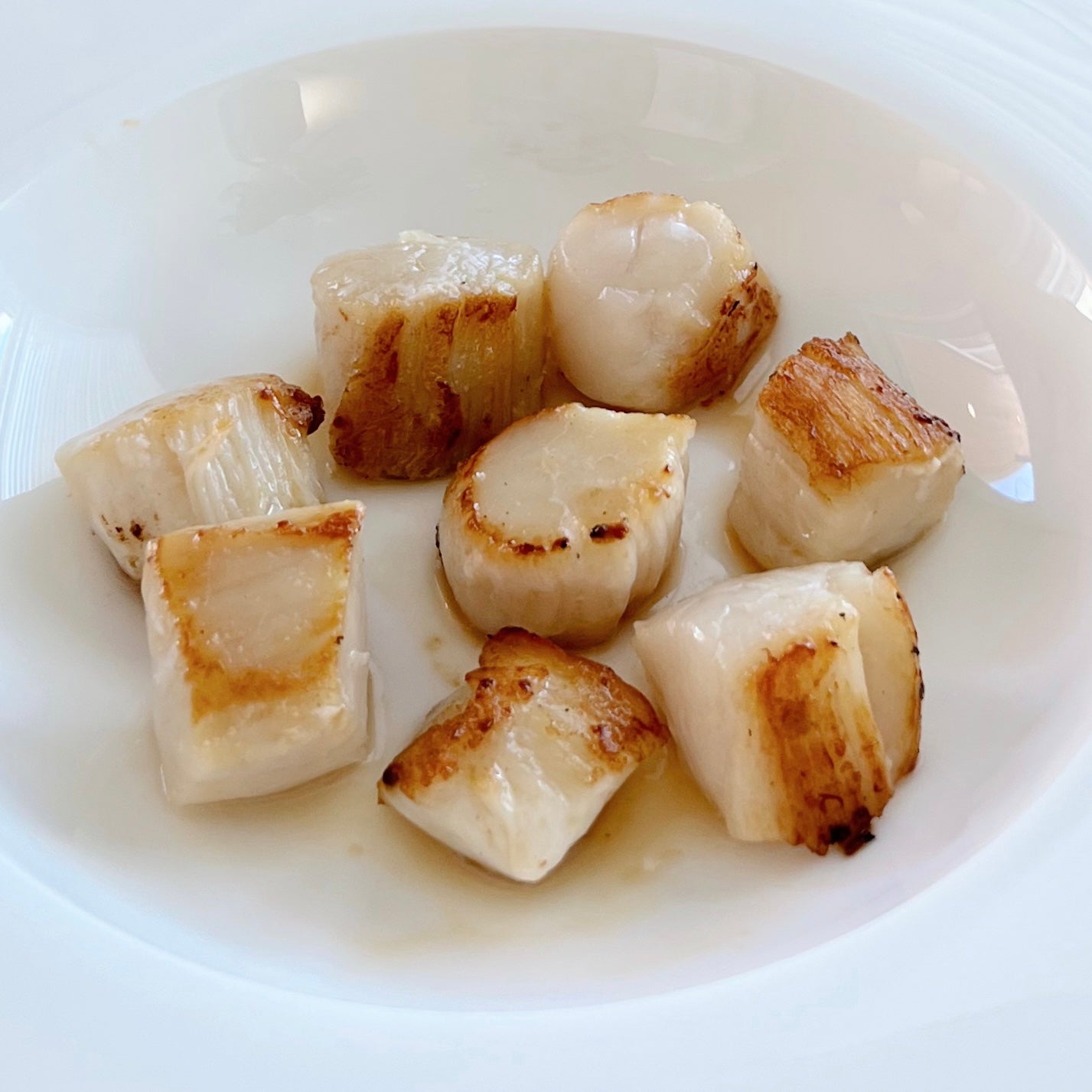 Simply Seared Scallops