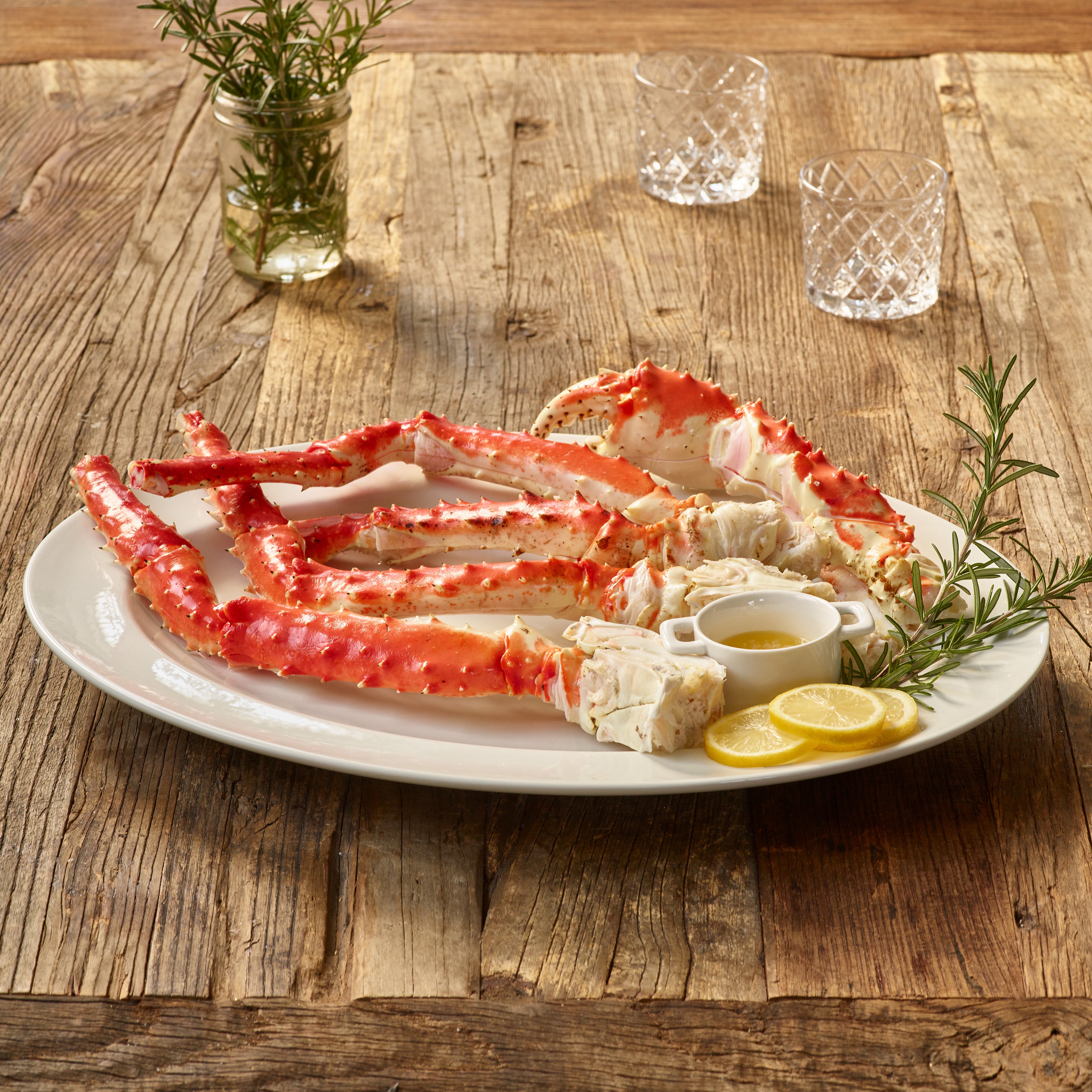 https://www.premiercatch.com/cdn/shop/files/Alaskan_Red_King_Crab_Legs_Butterfly_Split_1.jpg?v=1764718464
